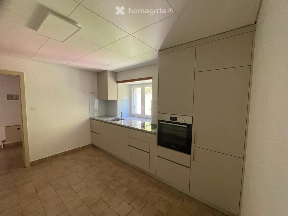 Bel appartement de 4,5 pces à Noiraigue