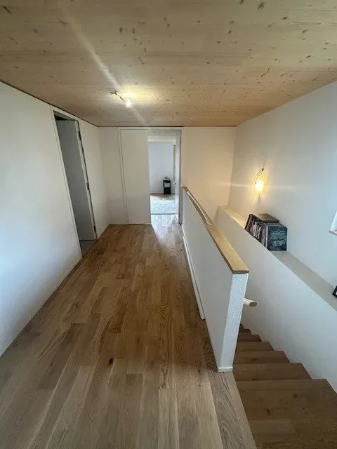 Superbo appartamento di 4.5 locali in duplex situato in un edificio completamente rinnovato