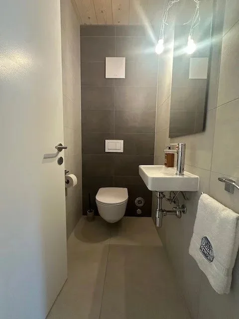 Superbo appartamento di 4.5 locali in duplex situato in un edificio completamente rinnovato