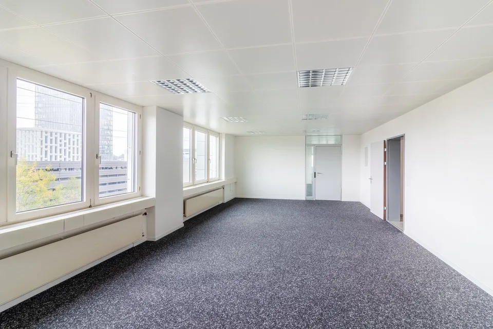 Spazi ufficio luminosi in Erlenstrasse 4, 6343 Rotkreuz