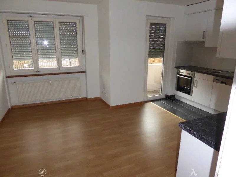 Gemütliche 2-Zimmer-Erdgeschosswohnung mit Balkon in Biel/Bienne