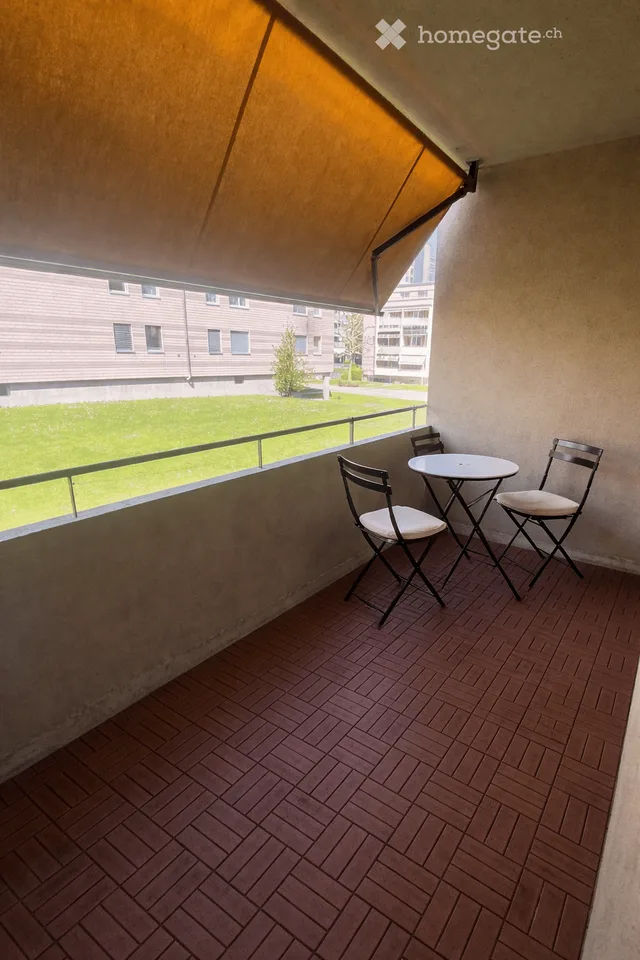 Appartement meublé de 3,5 pièces avec balcon dans le quartier de Matthof (Limité du 01.11.2026 – 30.04.2027)