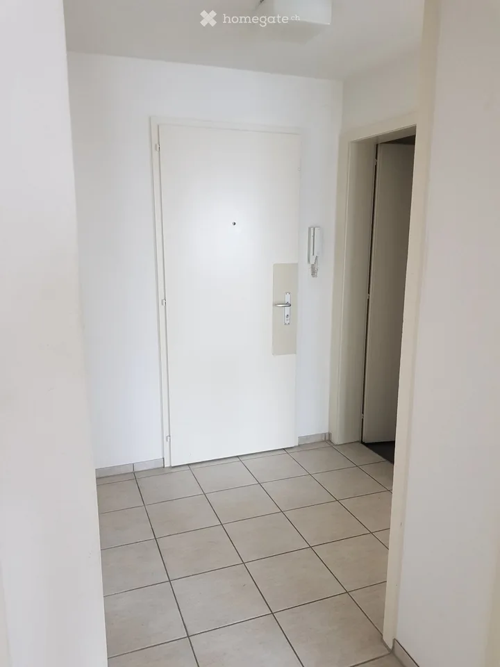 2-Zimmerwohnung in Urtenen-Schönbühl -Zentral und Gemütlich!