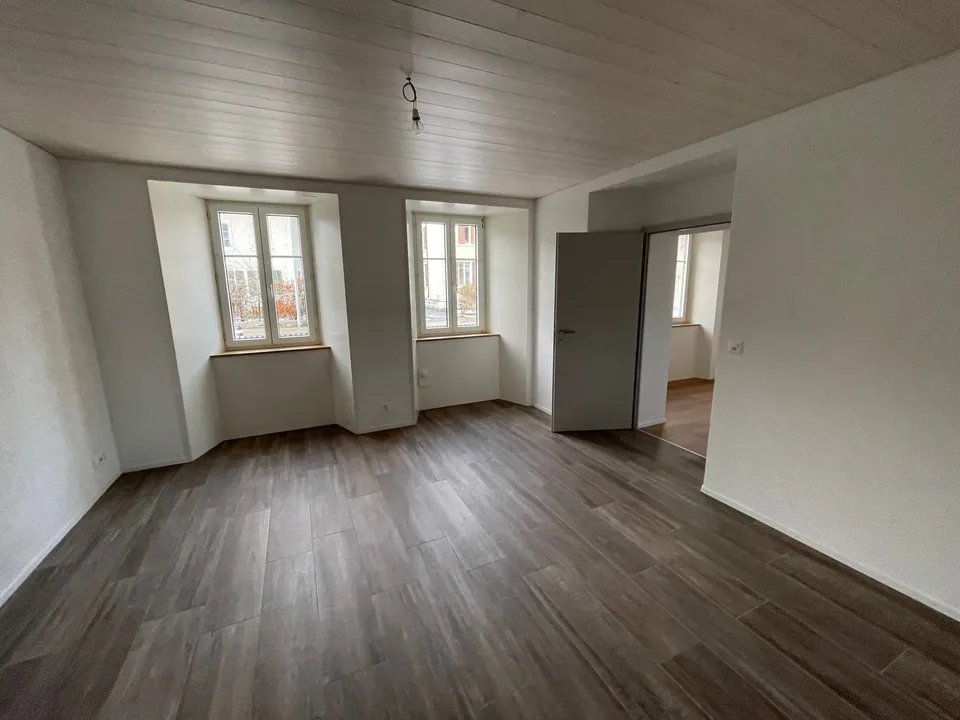 In affitto - appartamento di 2.5 locali con cucina attrezzata - Grand-Rue 42, Courtelary