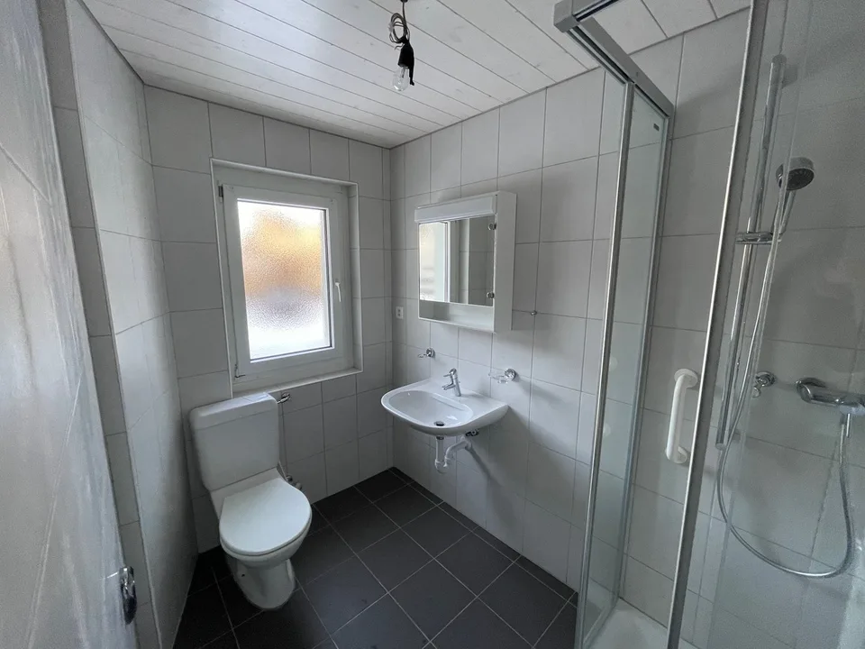 In affitto - appartamento di 2.5 locali con cucina attrezzata - Grand-Rue 42, Courtelary