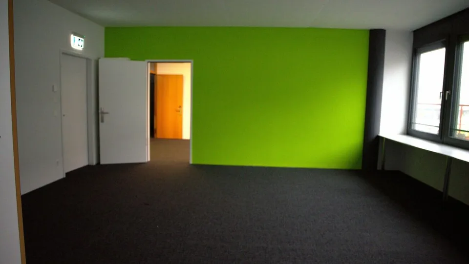 Büroflächen mit hohem Ausbaustandard, Archiv und Küche – Foto 6 von 7