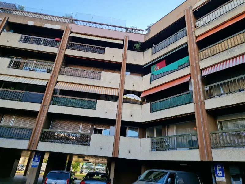 Parking - Carouge