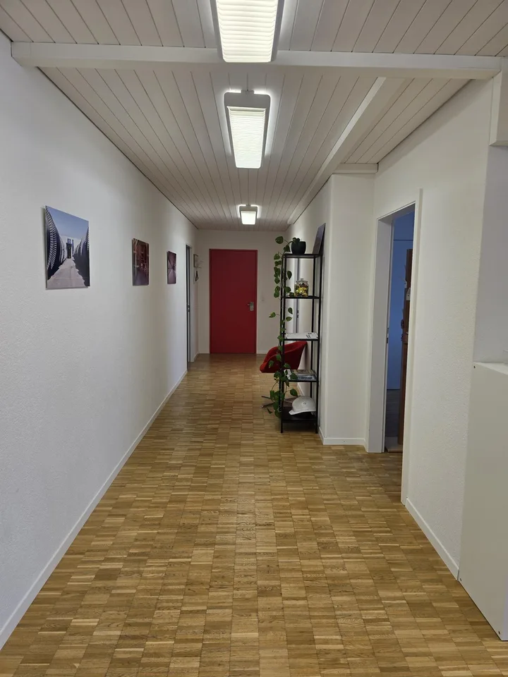 Ampio spazio ufficio in posizione ideale, benvenuti nel Silbern Quartier!