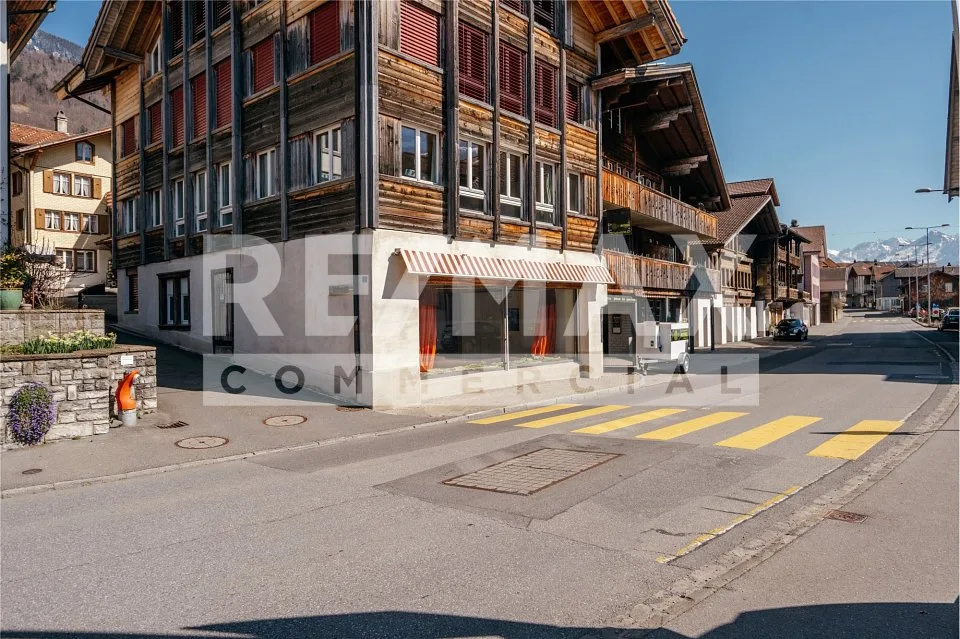Laden, Büro oder Praxisraum an bester Lage in Brienz zu vermieten