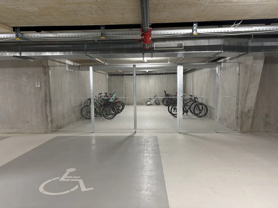 Uffici moderni con vista sul lago da 100 a 239 m2! – foto 9 di 10