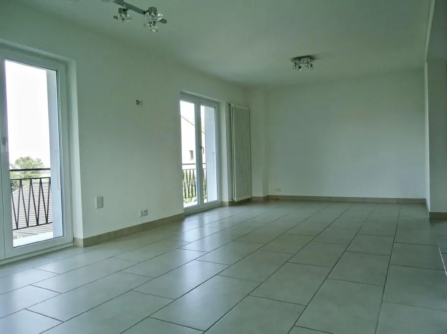 Beautiful semi-detached house with 5.5 rooms