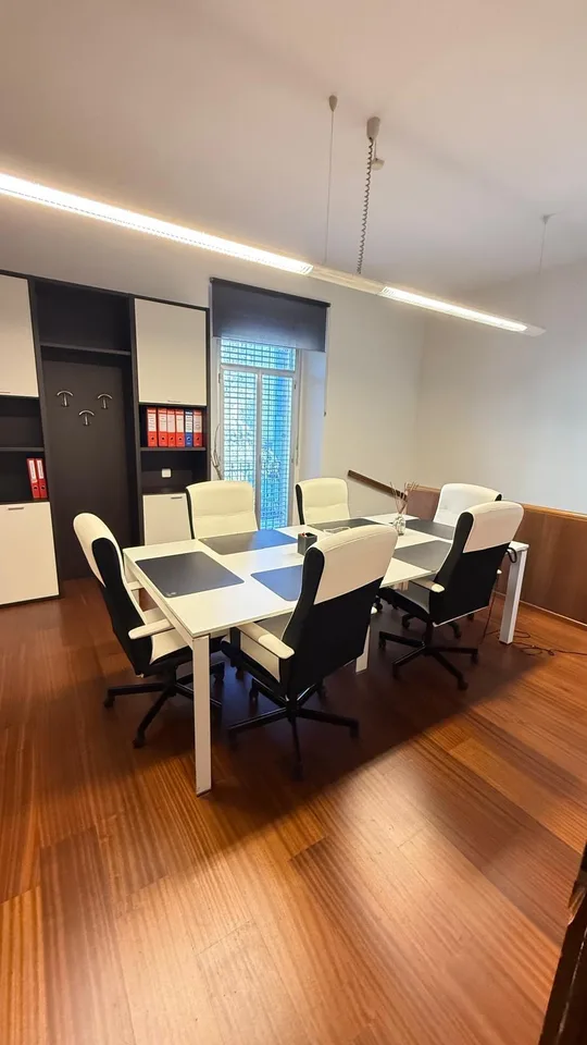 Professional Office Space in Central Chiasso