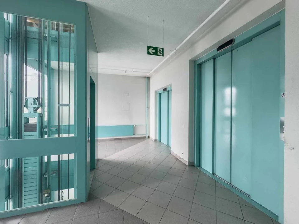 Fläche für Werkstatt oder Büro von 314m² in Carouge