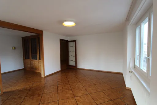 Appartamento moderno 4.5 locali nel centro di Visp in affitto