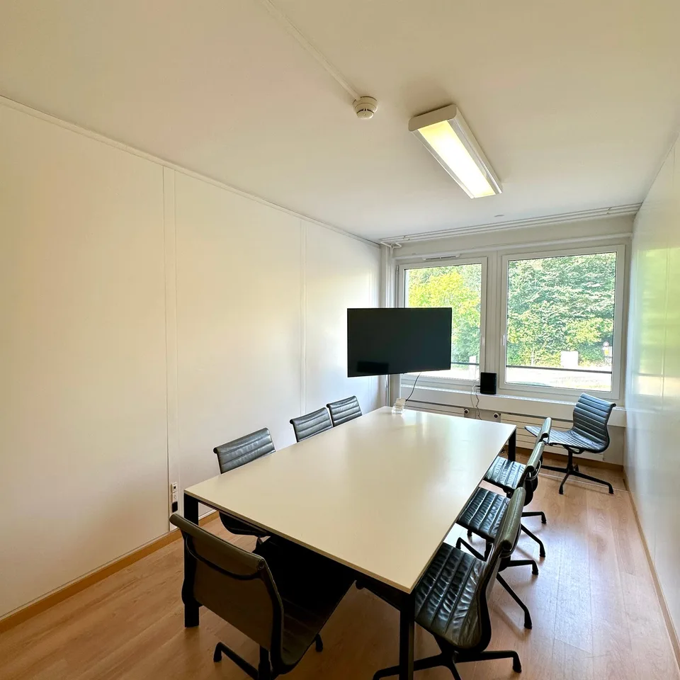 Locale – foto 12 di 12