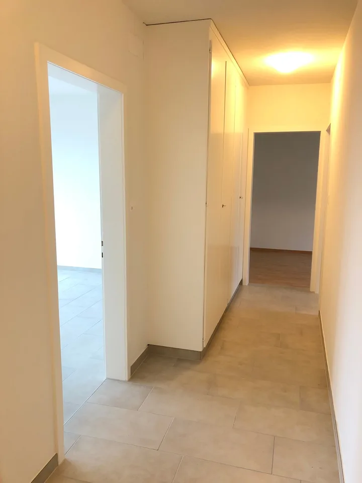 Helle 4-Zimmer-Wohnung mit Balkon in Grenchen – Foto 10 von 10