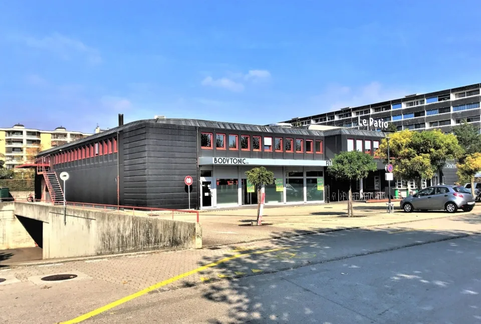 Bureau de 188m²- Idéalement placé à Gland