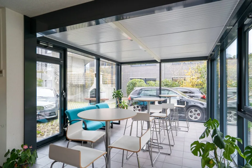 Y-PARC last available space of 47 m²