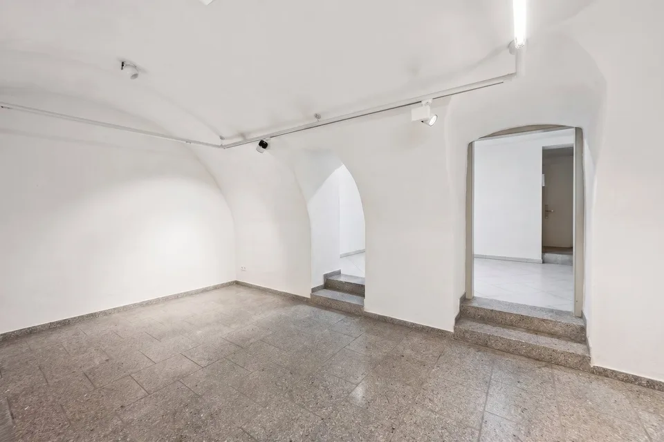 Espace commercial attractif sur la Rathausstrasse à Liestal – photo 10 sur 11