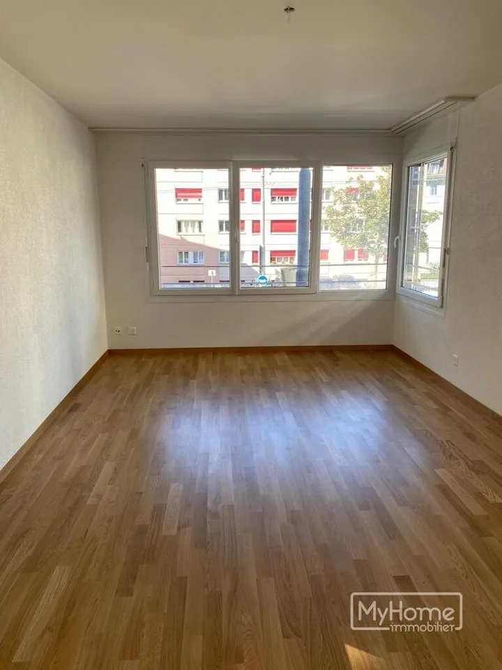 Ampio studio a pochi passi dal centro città