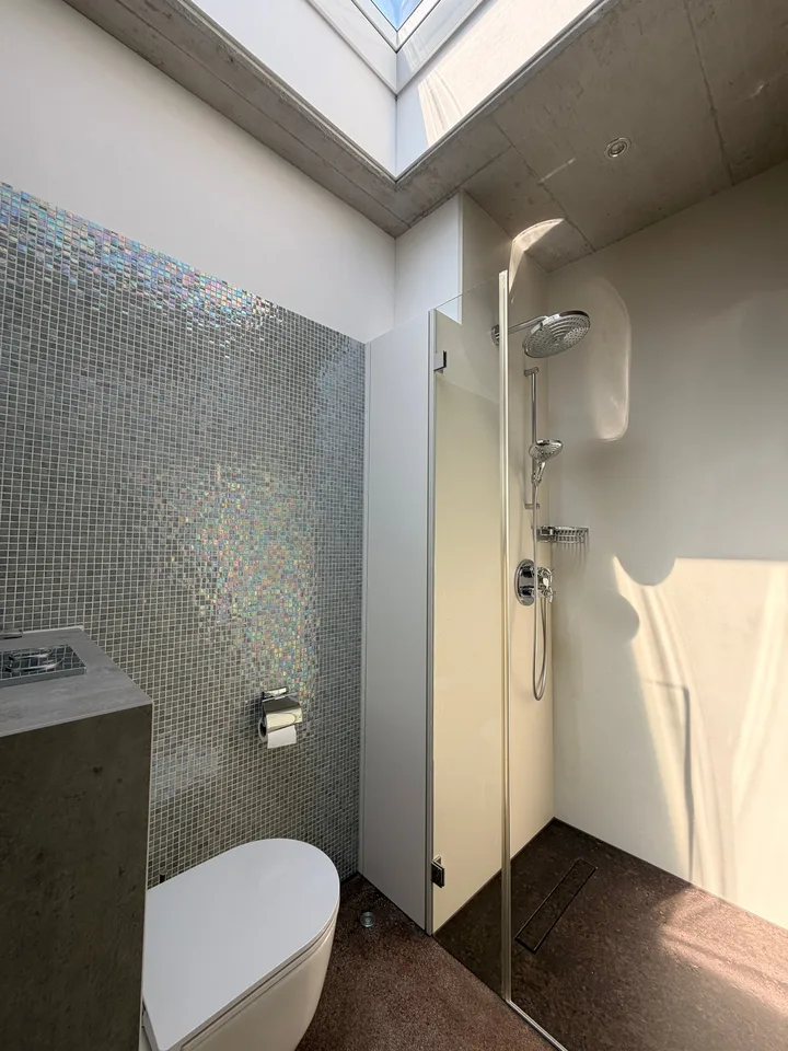 Top modernes Tiny-Haus im beliebten Breite-Quartier – photo 6 of 7