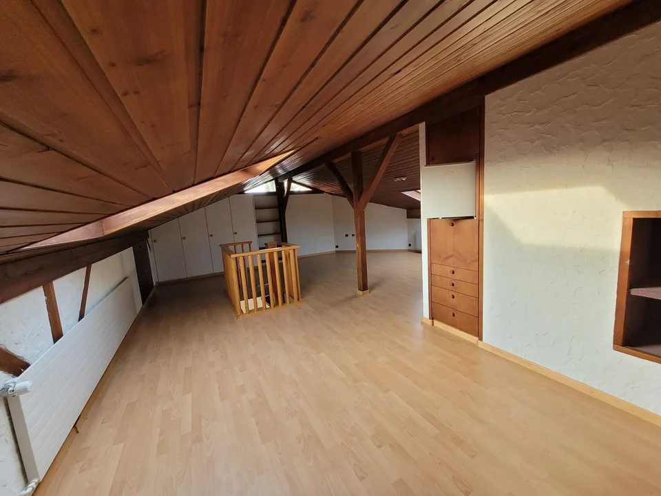 Charmante 5.5-Zimmerwohnung mit Galerie und viel Charakter