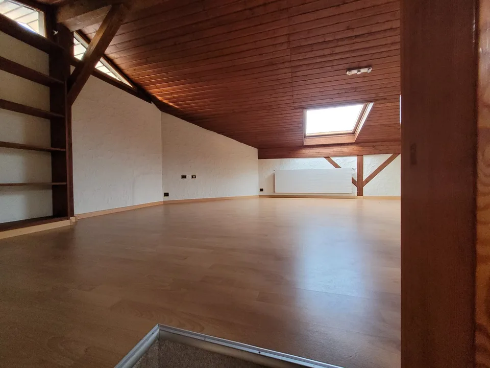 Charmant appartement 5.5 pièces avec galerie et beaucoup de caractère