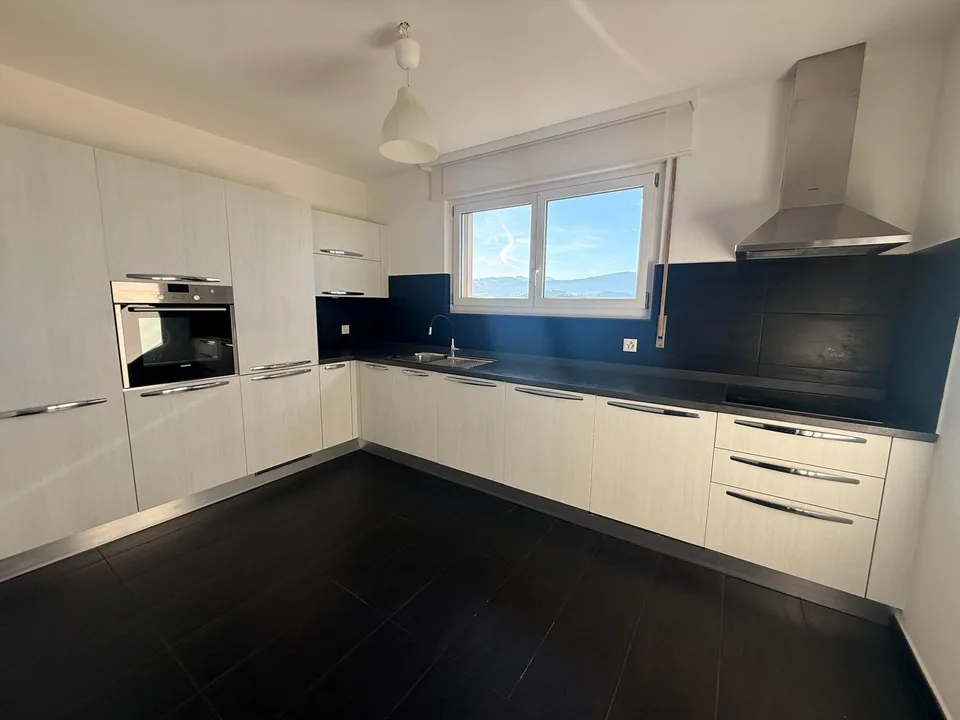 Geräumige 4.5-Zimmer-Wohnung in Villars-sur-Glâne