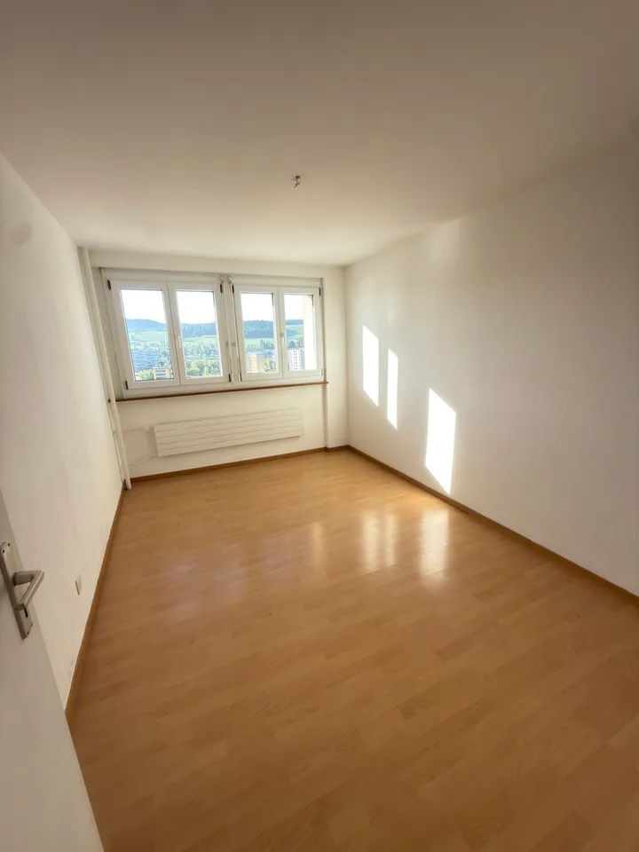 Appartement de 4.5 pièces avec balcon