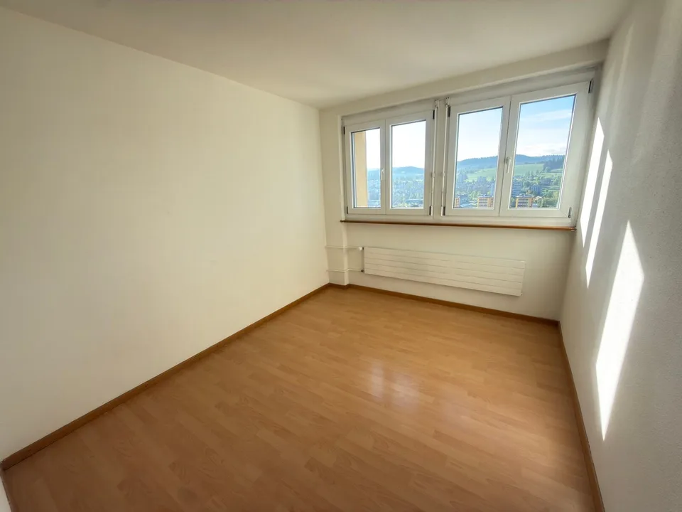 Appartement de 4.5 pièces avec balcon
