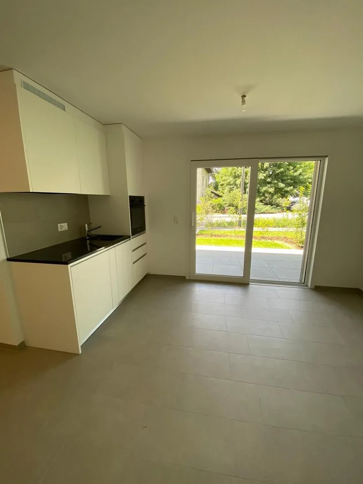 Studio im Erdgeschoss mit Terrasse von 13,5 m2 in der Nähe von EPFL/UNIL