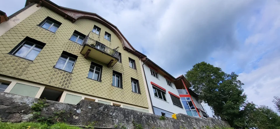 Zweizimmerwohnung hell und renoviert!