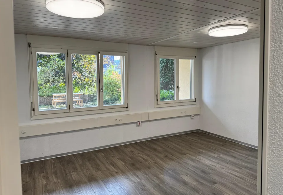 Moderne Büro- oder Praxisräume in Münsingen – zentral, hell und vielseitig nutzbar