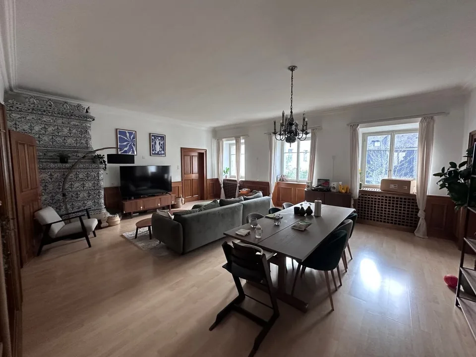 Zu vermieten wunderschönes 5.5-Zimmer-Apartment