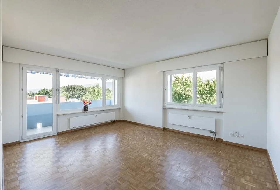 Tolle Singelwohnung mit CHF 500 Gutschein für Brügg Center!