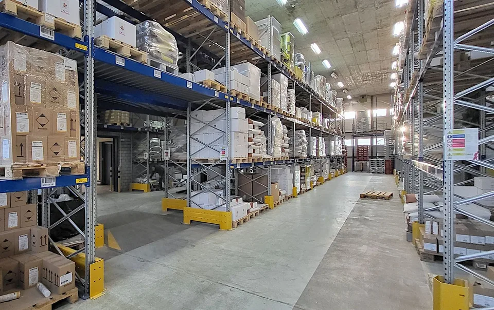 Lager-/Logistikflächen im EG