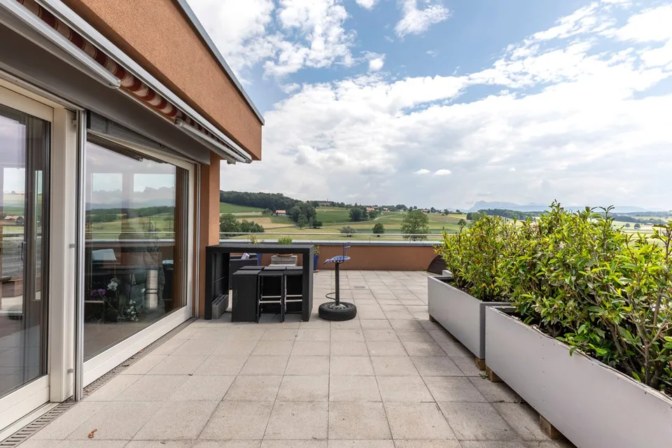 Vero attico che occupa l'intero ultimo piano