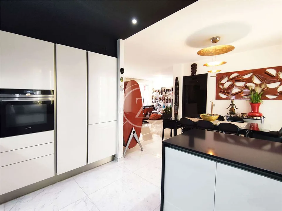 Wunderschöne Vier-Zimmer-Wohnung in Lavena Ponte Tresa