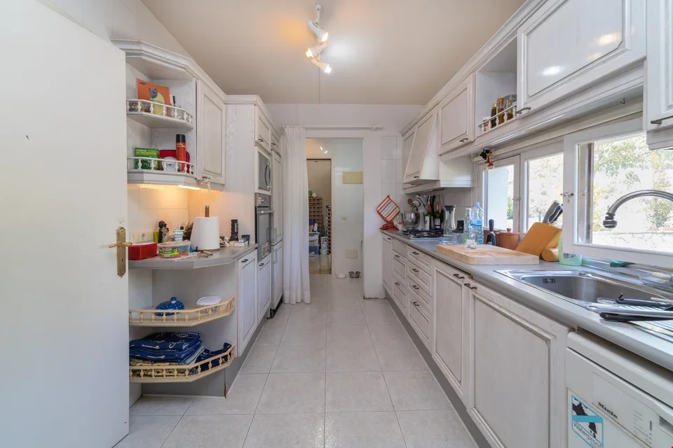 Splendida proprietà con 3 unità abitative e vista mare a 180 gradi – foto 9 di 17