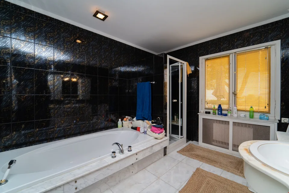 Splendida proprietà con 3 unità abitative e vista mare a 180 gradi – foto 11 di 17