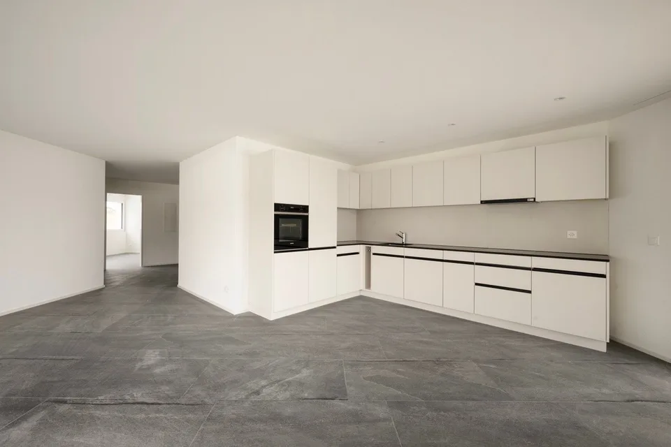 La tua nuova casa a Bottenwil – vivere con una vista sul verde – foto 8 di 10