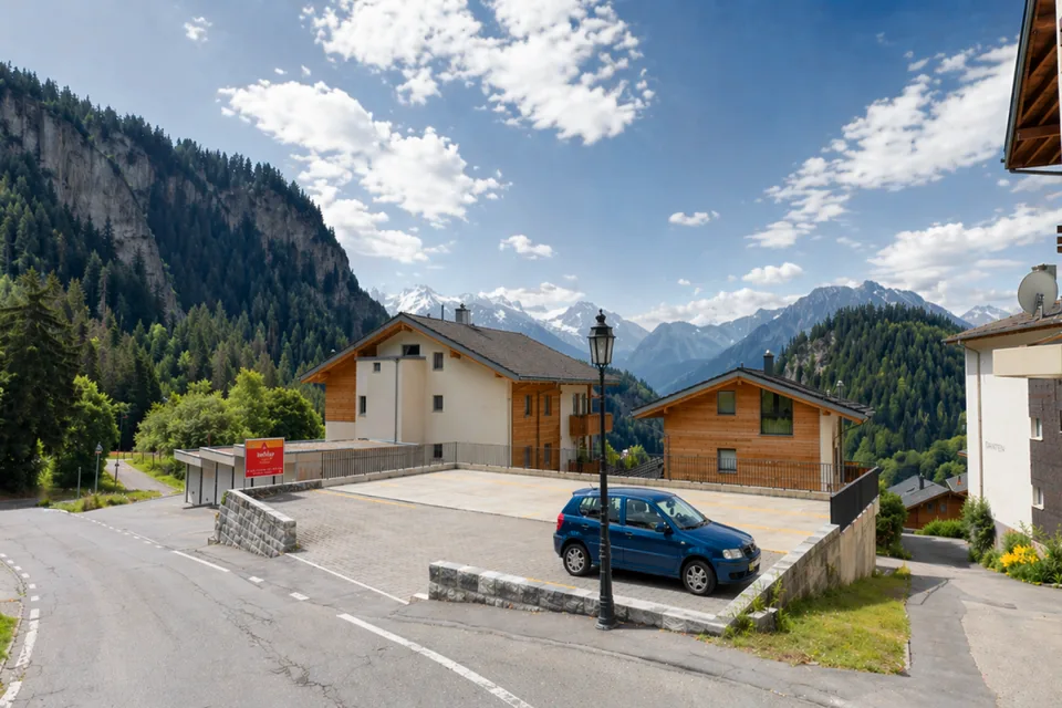 Costruire al sole - parcella W3 versatile in Blatten bei Naters immersa nella natura