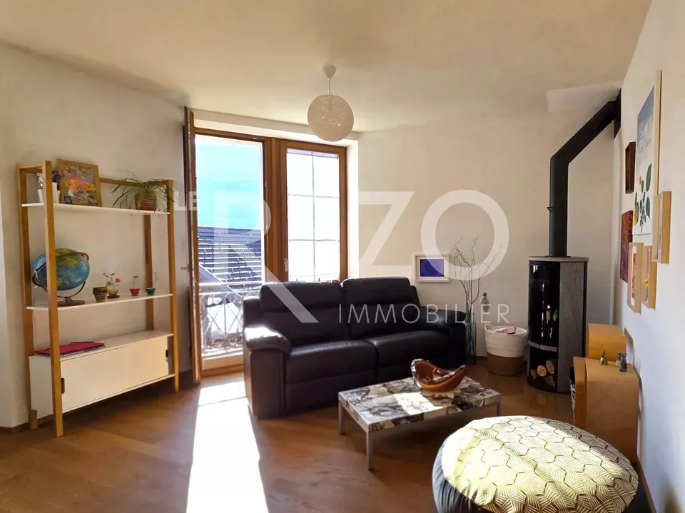 Casa con 2 appartamenti di alto standing - Completamente ristrutturata - Sierre