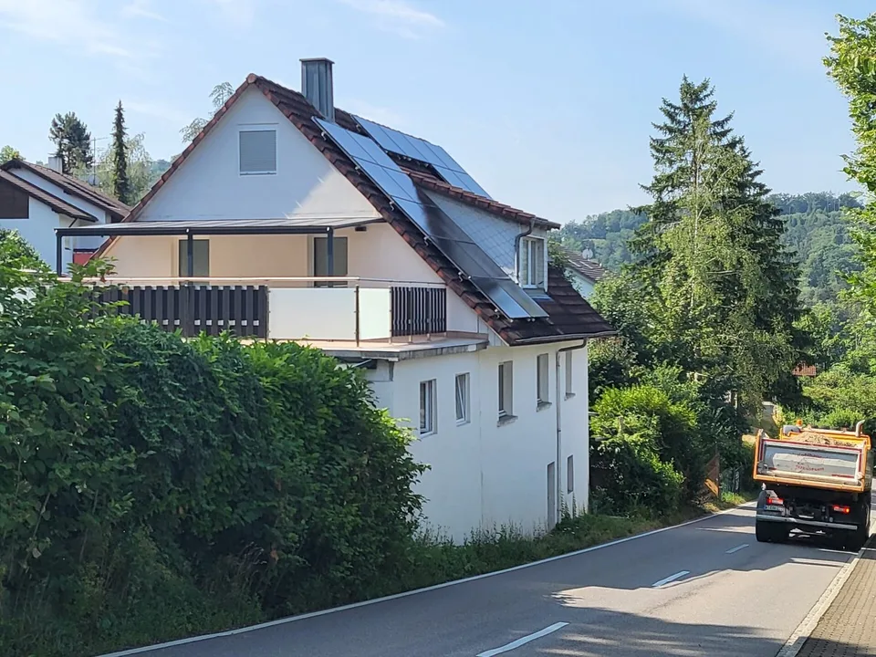 Bechtersbohl - kernsaniertes Einfamilienhaus grenznah Wohnen