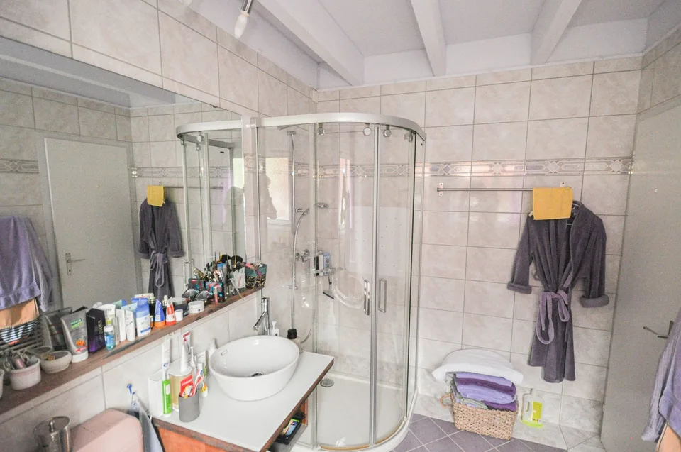 Charmante 4.5-Zimmer-Wohnung mit Garage in Scuol – Foto 23 von 30