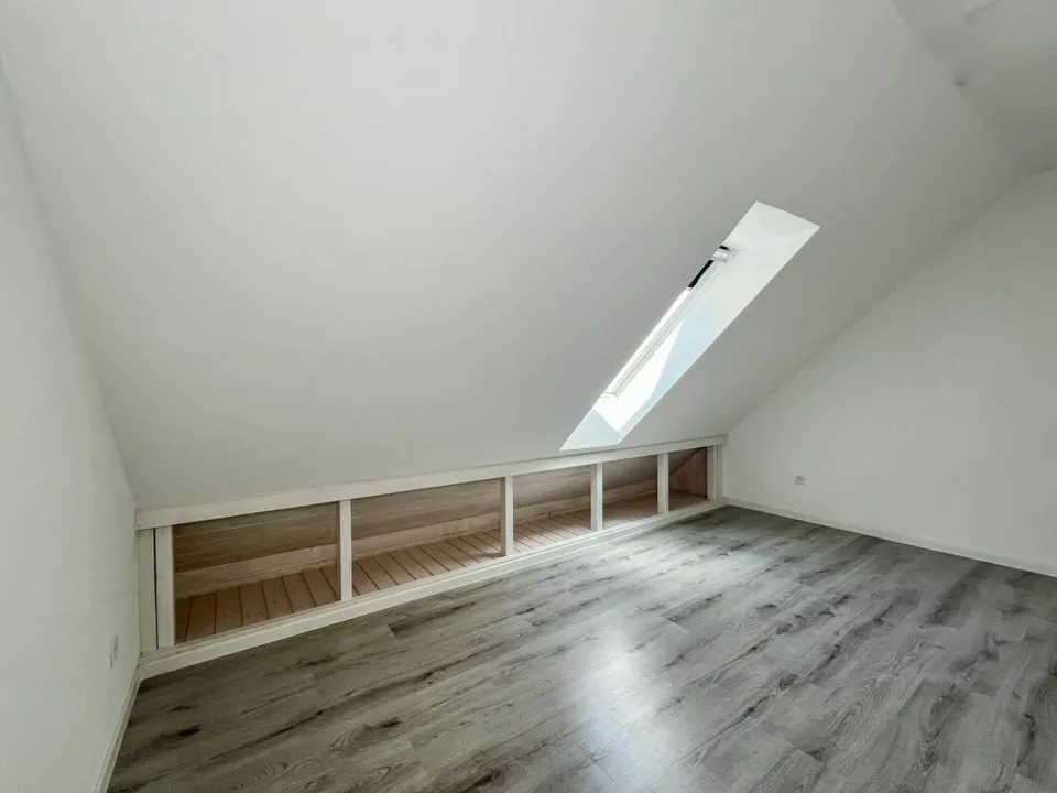 4 Zimmer Wohnung in St-Imier – Foto 9 von 13