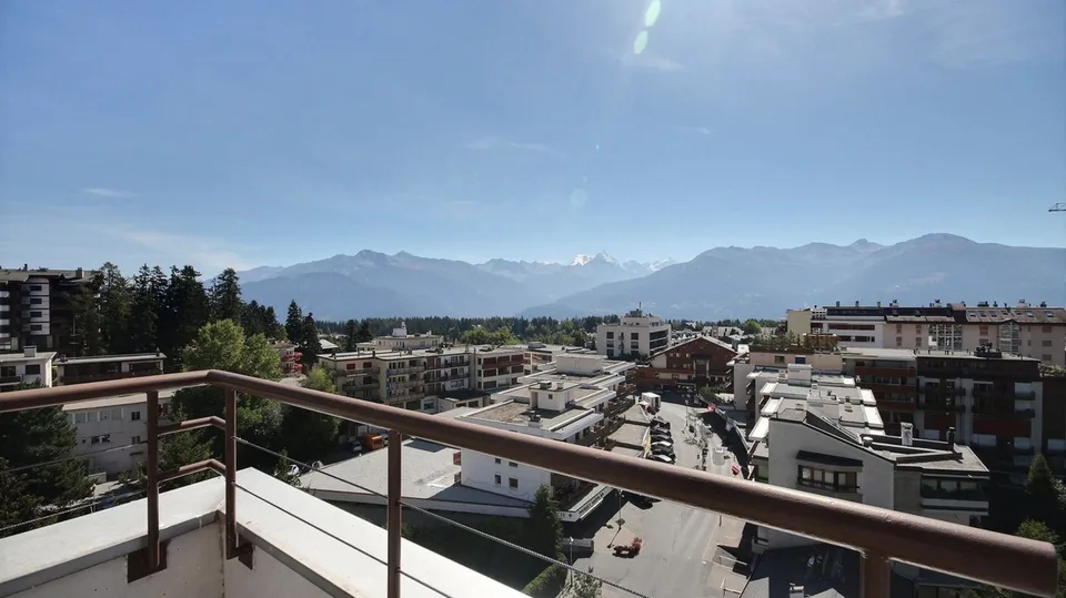 Rarissime Attique Duplex en Plein Coeur de Crans-Montana