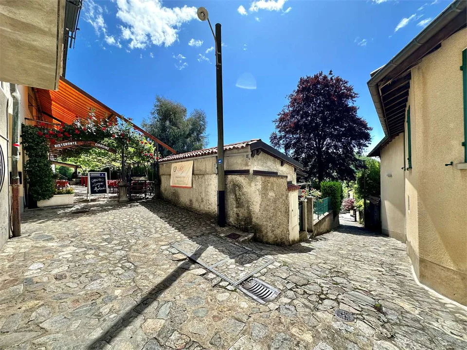 Ein CURIO im Grünen - Duplex mit 2.5 Zimmern – Foto 20 von 22
