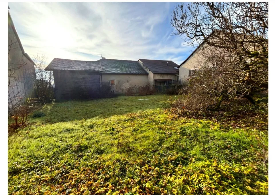Ensemble immobilier zur Renovierung und Baugrundstück – Foto 7 von 13