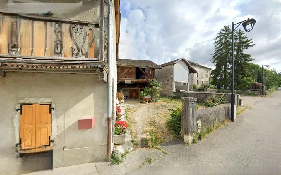 Ensemble immobilier zur Renovierung und Baugrundstück – Foto 10 von 13